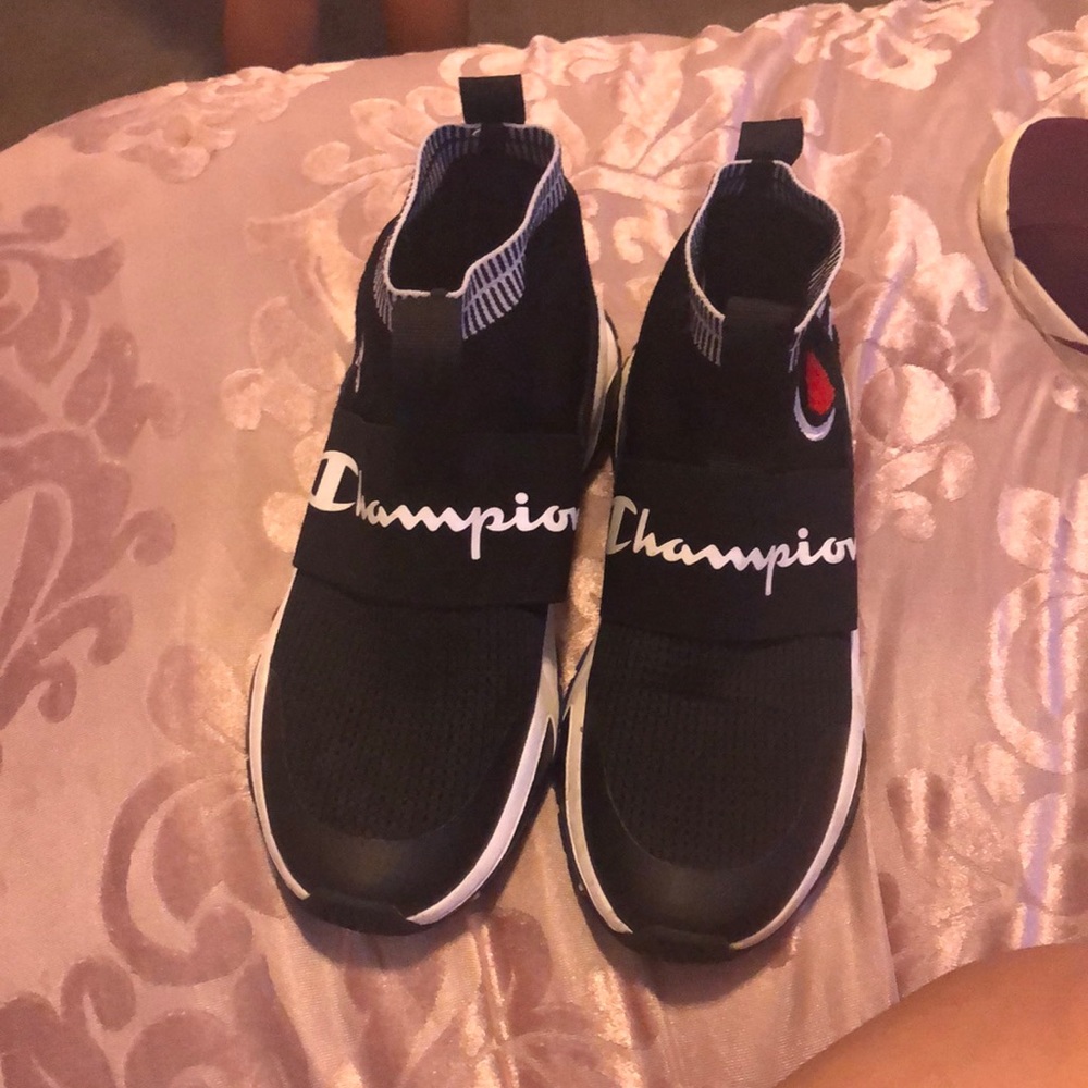champion shoes like new